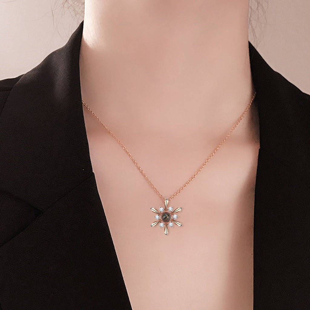 Snowflake Shaped Projection Necklace Photo Charming Jewelry Memorial Gifts - MERGE.DAY.1.FREESTYLE