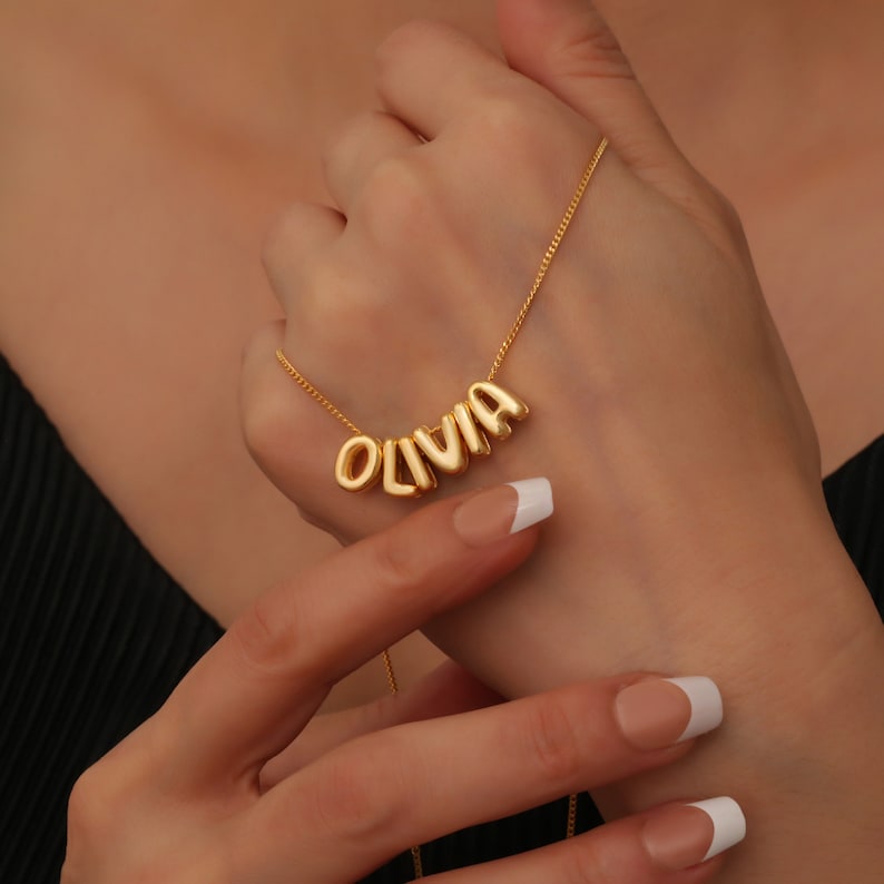 bubble name necklace - MERGE.DAY.1.FREESTYLE