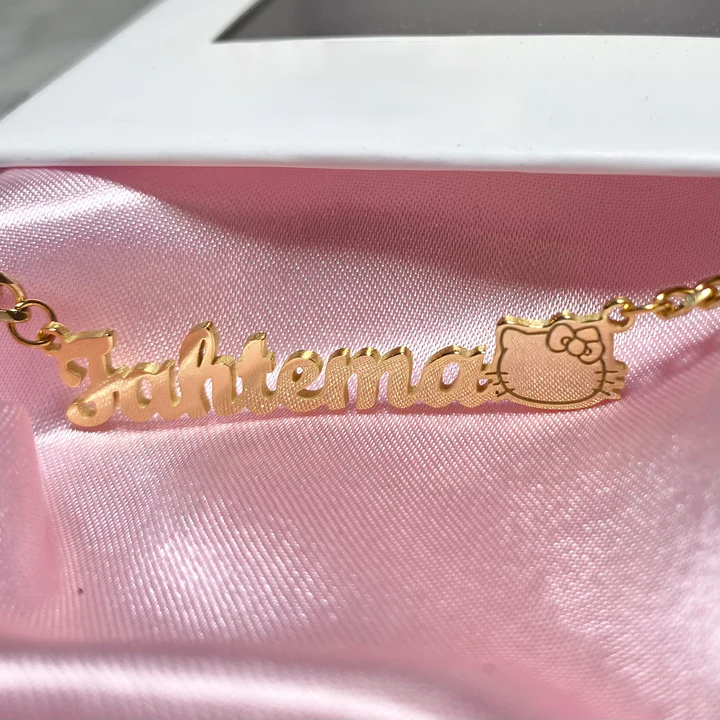 cut cat name necklace 14 karat gold name plates - MERGE.DAY.1.FREESTYLE