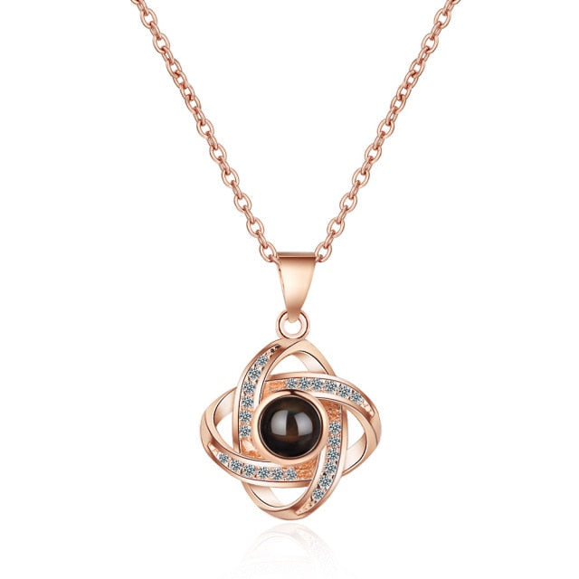 Collar "100 idiomas de amor", colgante de proyección para mujer, joyería de cristal