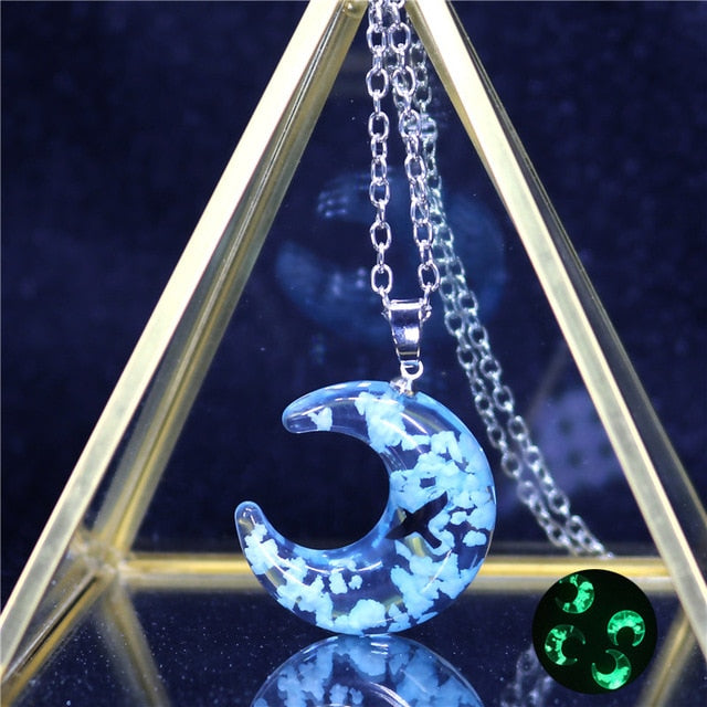 Resin Rould Ball Moon Pendant Necklace Women Blue Sky White Cloud Necklace - MERGE.DAY.1.FREESTYLE