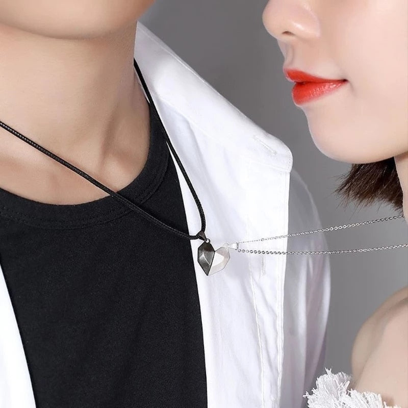 2pcs matching necklaces for couples Magnetic Lovers Heart necklaces Suction Wishing Stone - MERGE.DAY.1.FREESTYLE