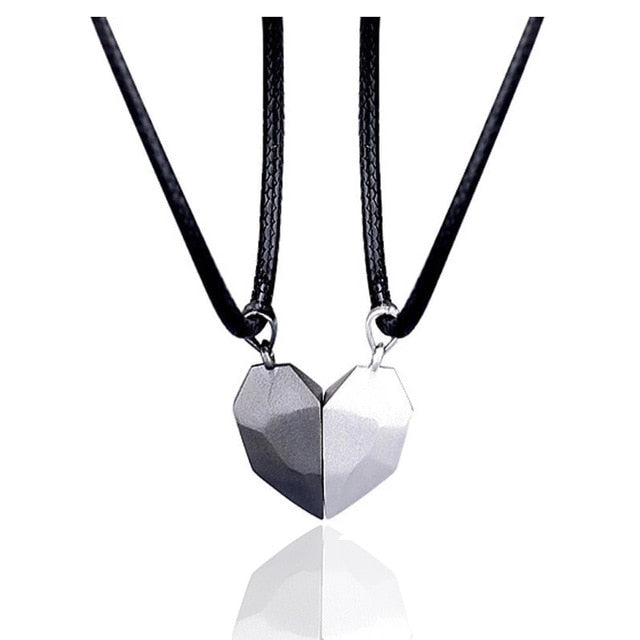 2pcs matching necklaces for couples Magnetic Lovers Heart necklaces Suction Wishing Stone - MERGE.DAY.1.FREESTYLE