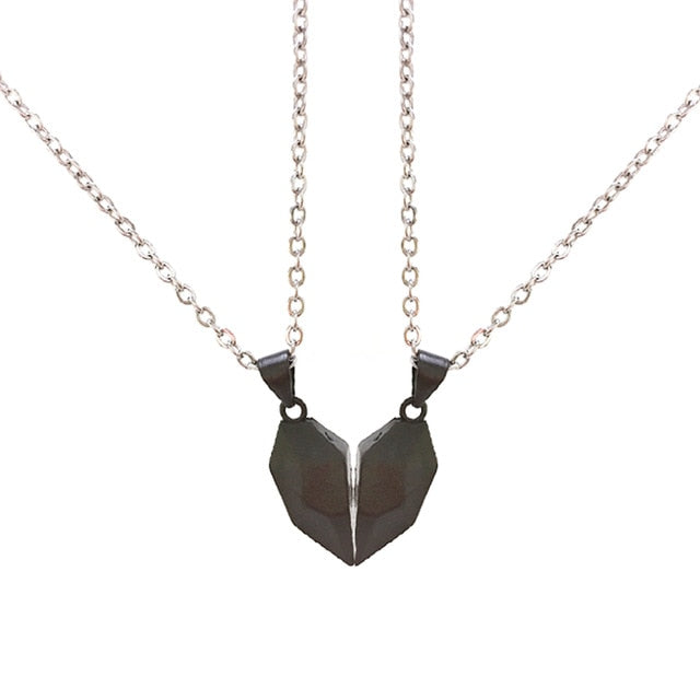 2pcs matching necklaces for couples Magnetic Lovers Heart necklaces Suction Wishing Stone - MERGE.DAY.1.FREESTYLE