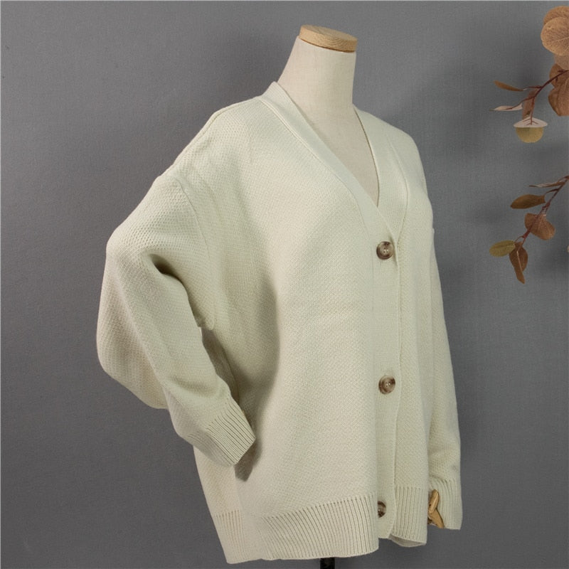 Nuevos cárdigans de mujer para invierno y primavera 2021 con cuello en V y botones