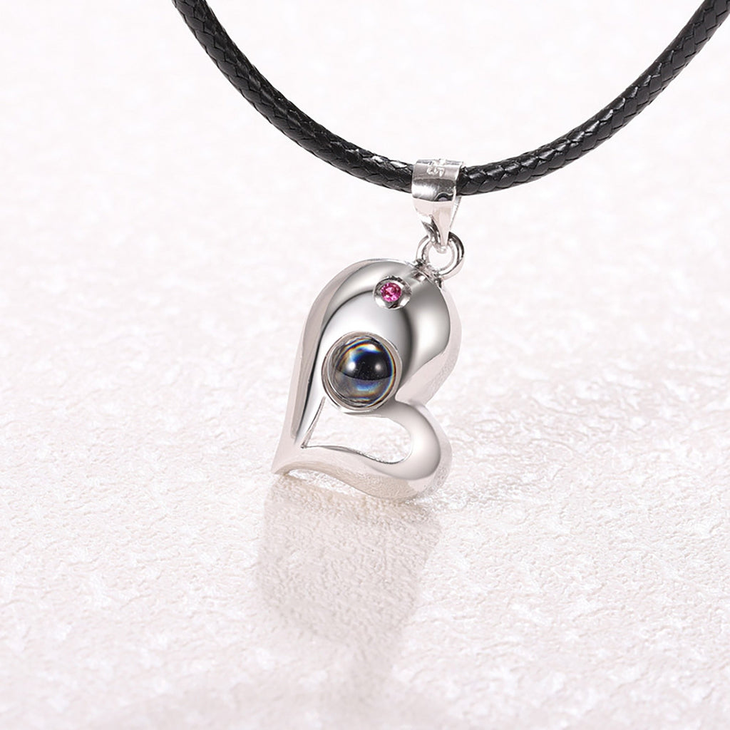 1 Pair Name Couple Heart Shape 100 Languages I Love You Projection Pendant Necklace - MERGE.DAY.1.FREESTYLE