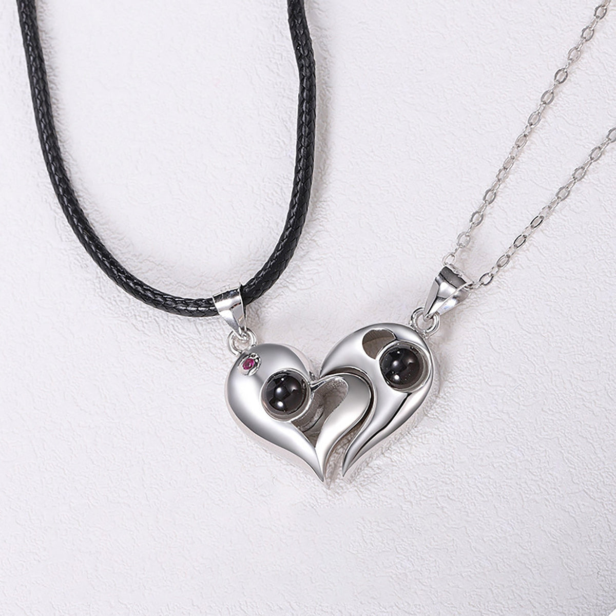 1 Pair Name Couple Heart Shape 100 Languages I Love You Projection Pendant Necklace - MERGE.DAY.1.FREESTYLE