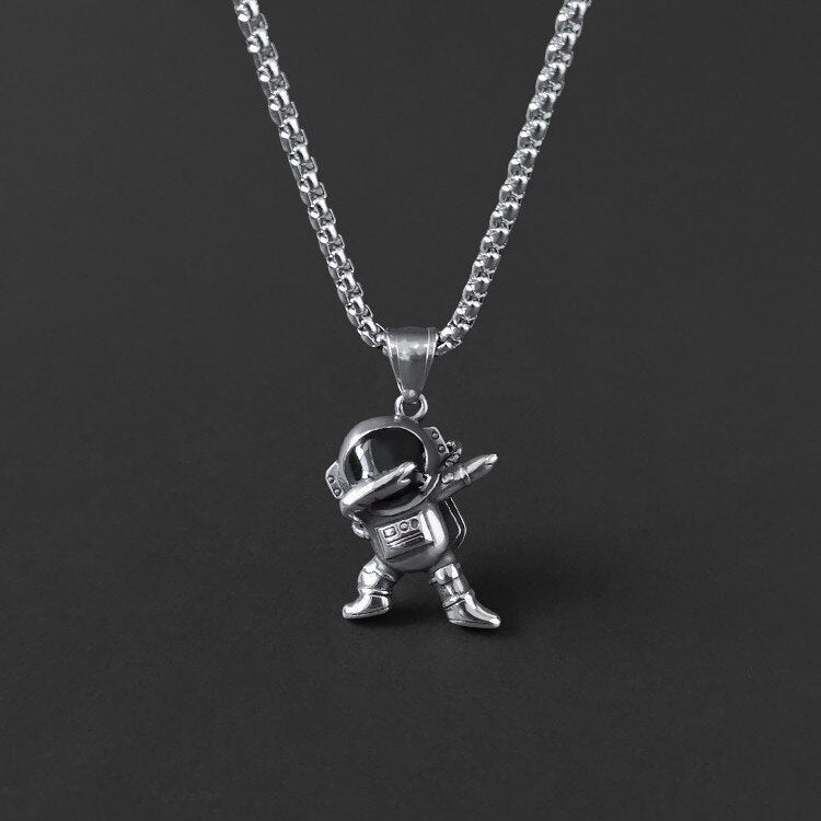 fashion hip hop astronaut necklace men and women jewelry - MERGE.DAY.1.FREESTYLE