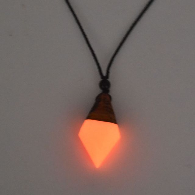 Luminous necklace, women's and men's fashion jewelry - MERGE.DAY.1.FREESTYLE