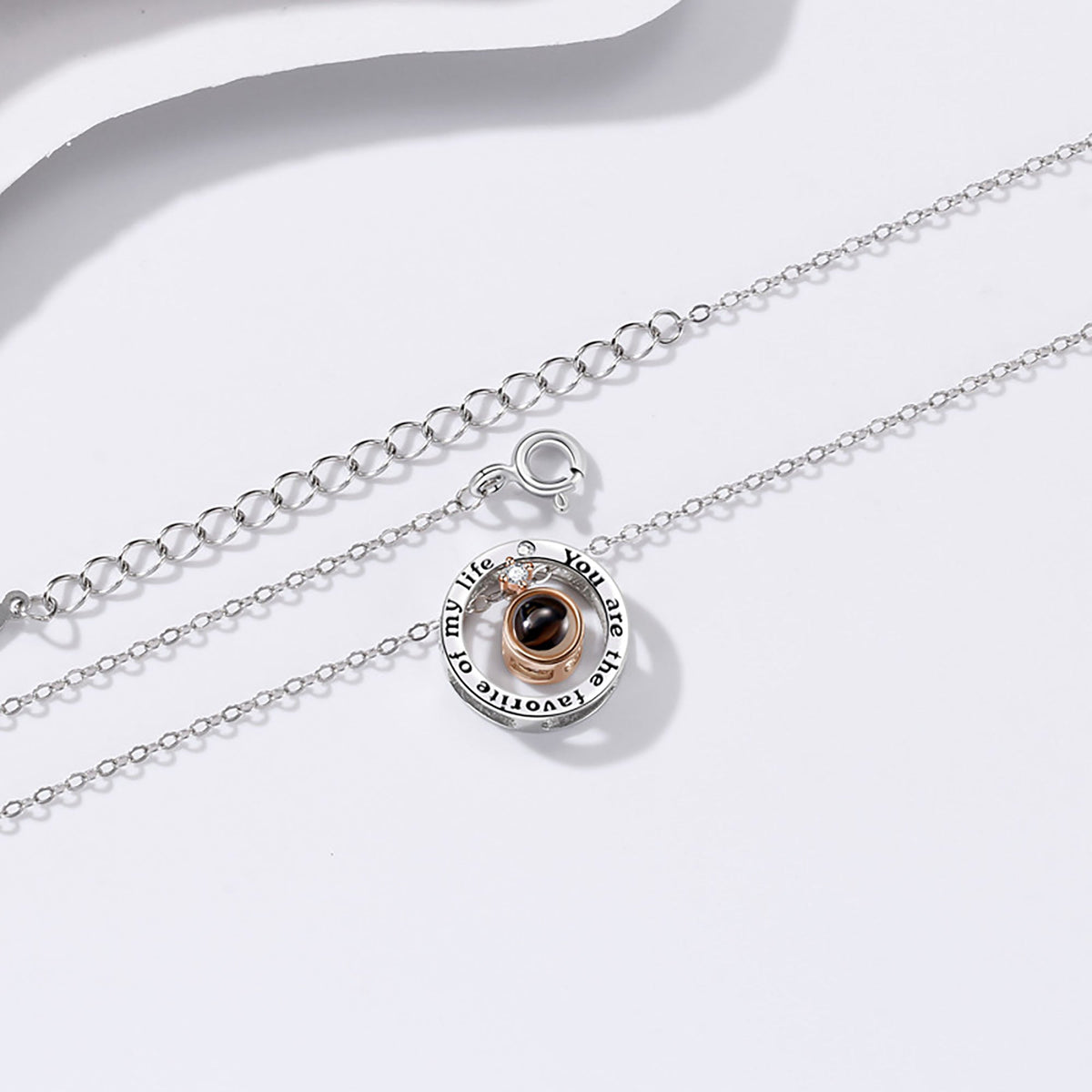 Personalized Letter Decoration Round Pendant Custom Color Photo Couple Projection Necklace - MERGE.DAY.1.FREESTYLE