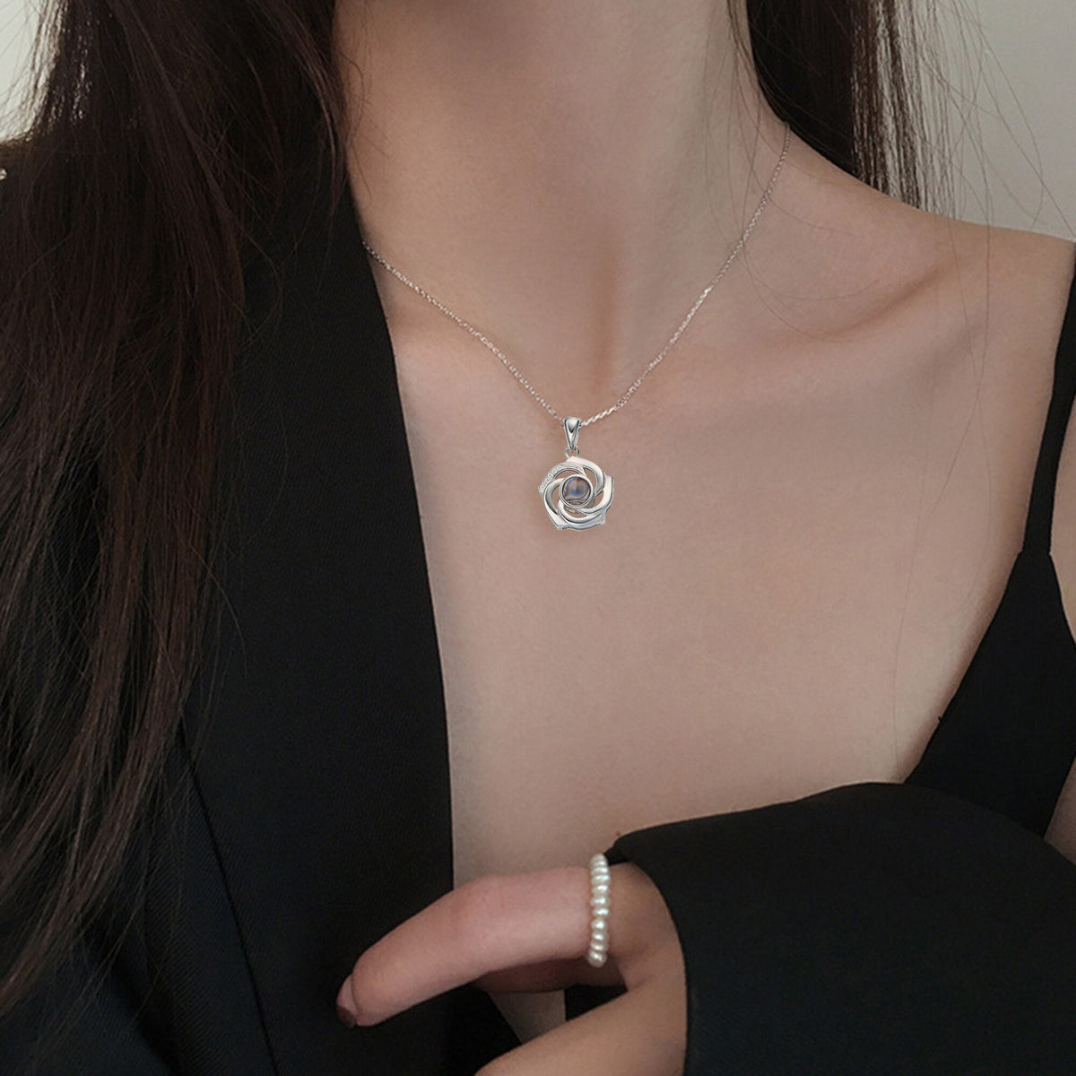 Customized Photo Name Trendy Rose Flower Shape Crystal Necklace Personalized Pendant Jewelry - MERGE.DAY.1.FREESTYLE