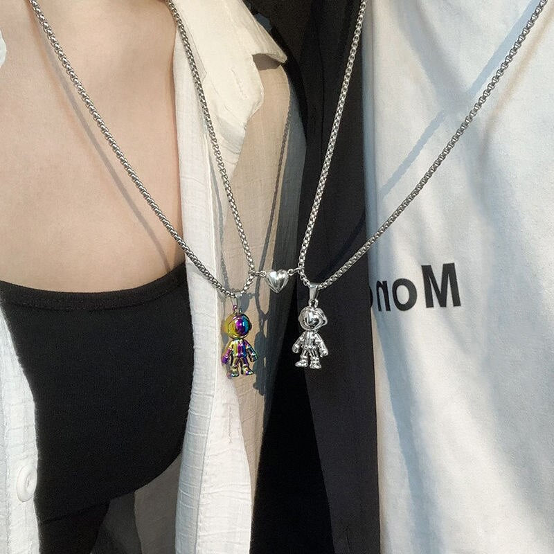 2pc/set Magnet Attracts Couple Necklace Spaceman Charm Jewelry Lover Distance Gift - MERGE.DAY.1.FREESTYLE